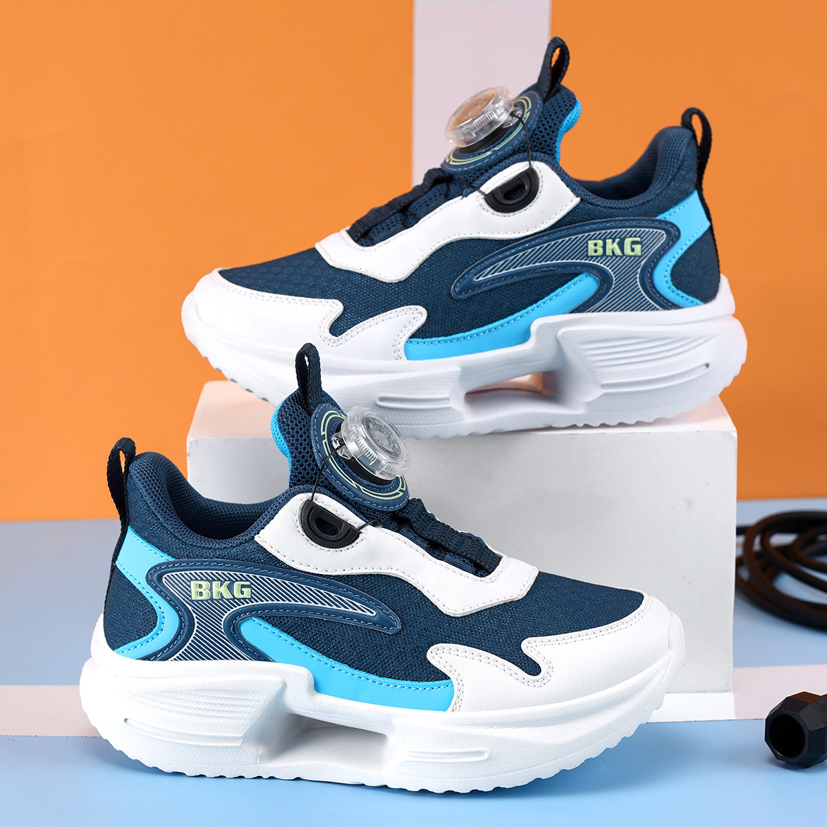 BKG商场同款跑步鞋男童鞋春款网面透气超轻运动鞋男孩软底缓震鞋