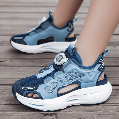 BKG男孩防滑缓震透气运动凉鞋