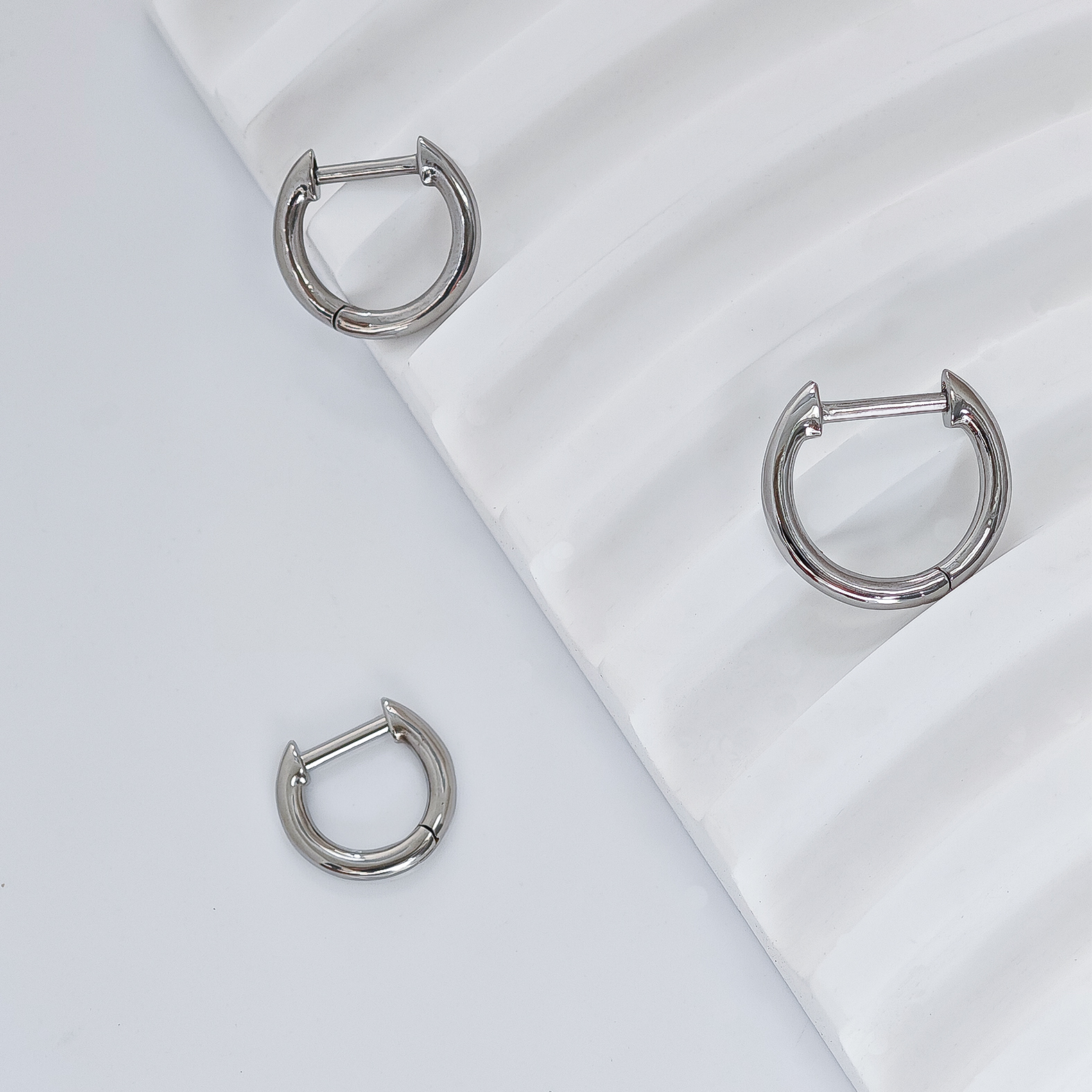 星钛1.2粗直针耳圈F136钛合金