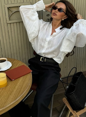 澳洲小众法式25新款白色宽松显瘦灯笼袖设计感休闲防晒衬衫