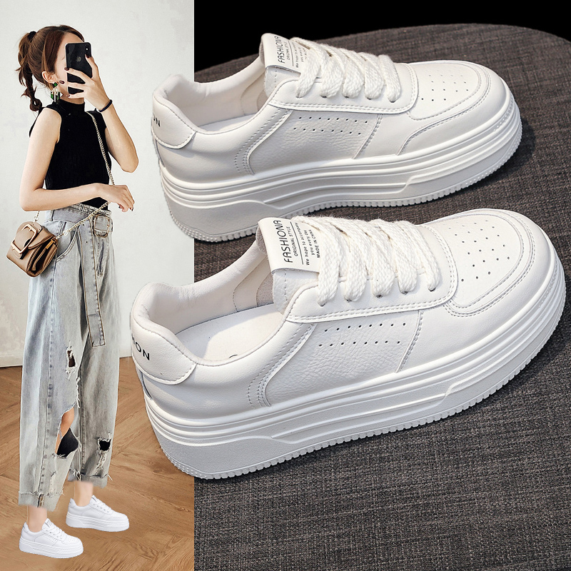 【甄选推荐】小白板鞋女厚底新款