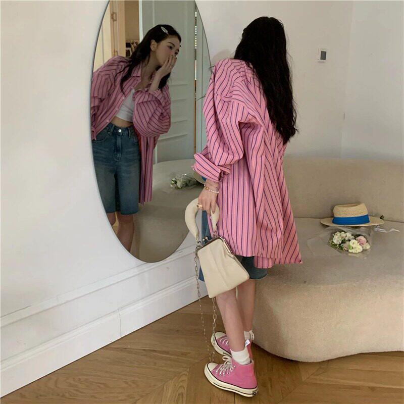 粉色撞色竖条纹防晒衬衫