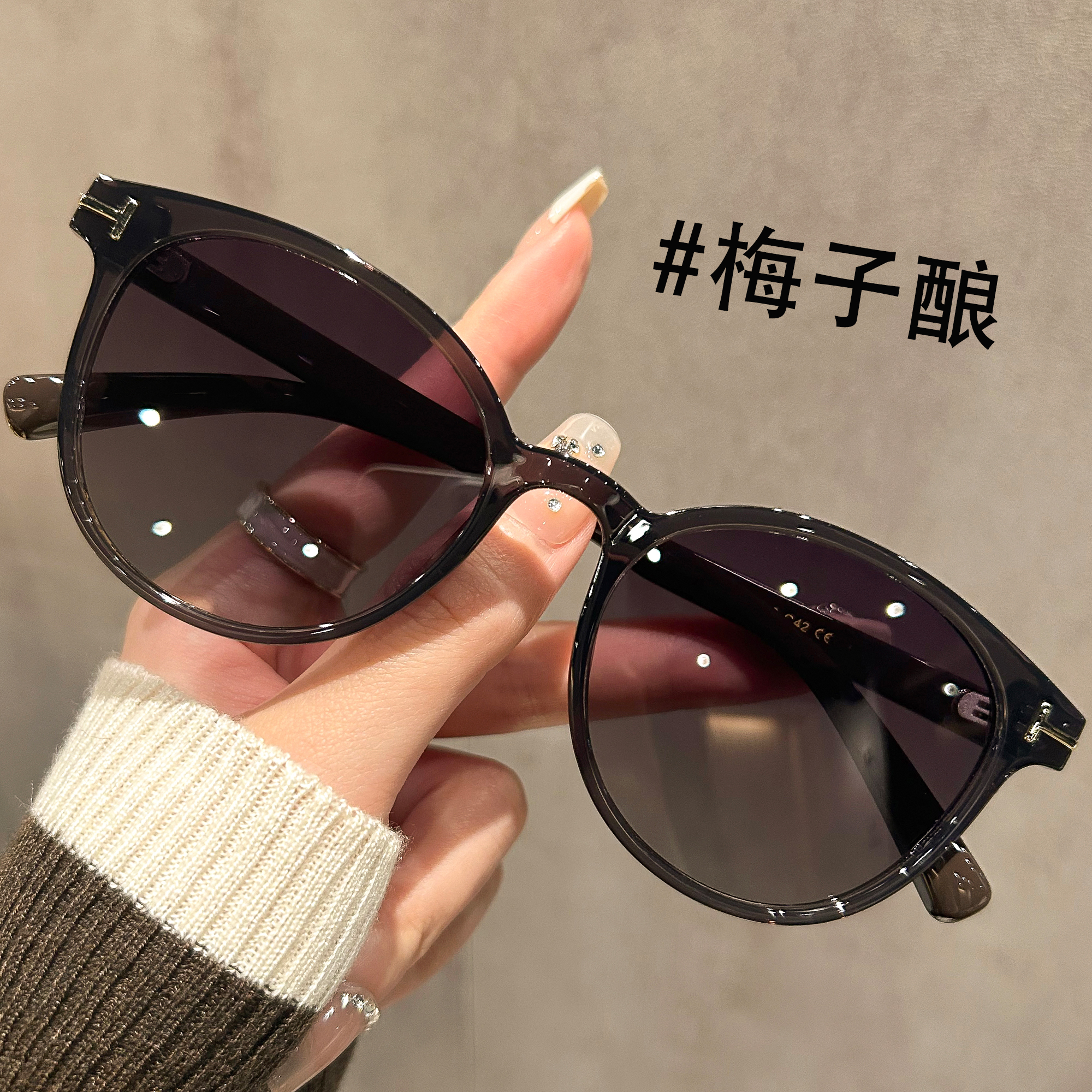 超轻TR90墨镜女款高级感偏光