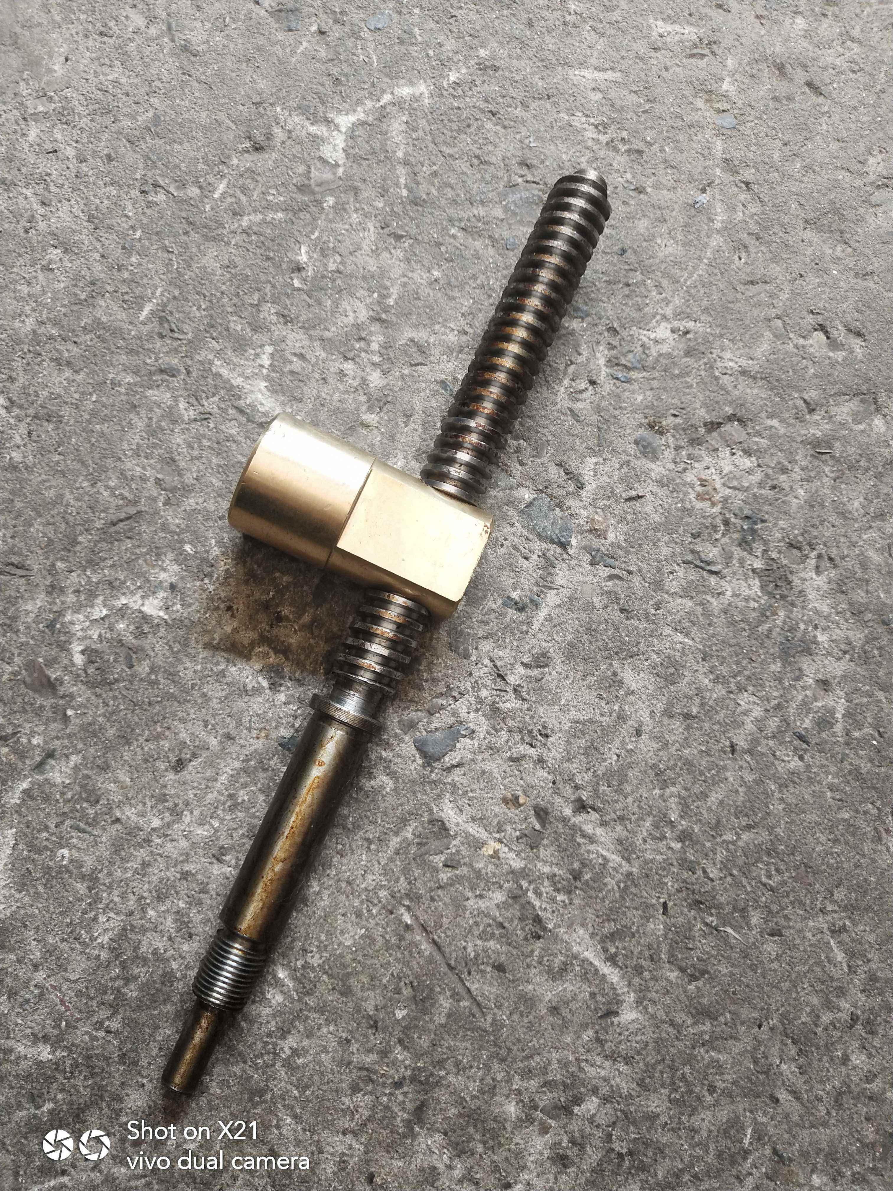 上海二机C6150/C6250A车床配件4021刀架丝杆4022刀架螺母T20*5机