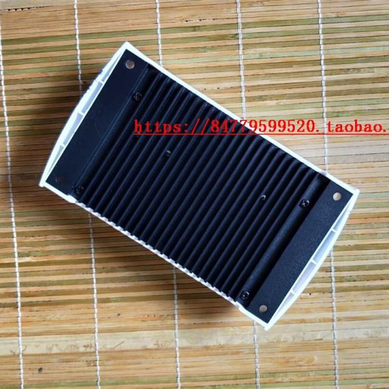 太阳能10A/20A/30A/40A/50A/60A-12V/24V/48V 光伏发电路灯控制器