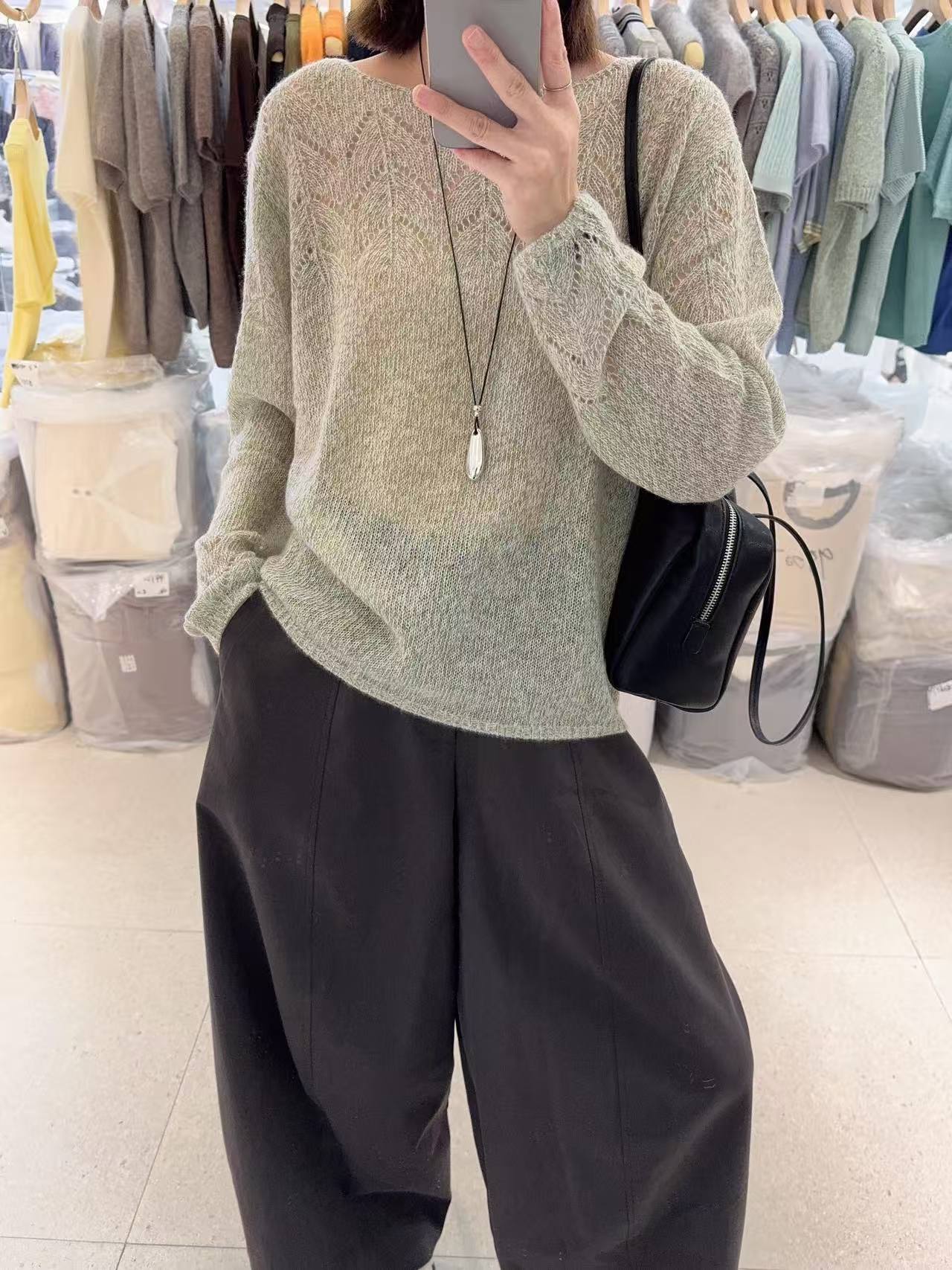 韩系钩花镂空短款显瘦针织衫女