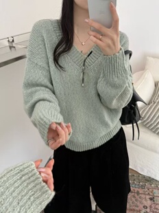 韩系秋季豌豆纱V领针织衫女短款宽松温柔松弛感慵懒风套头毛衣潮