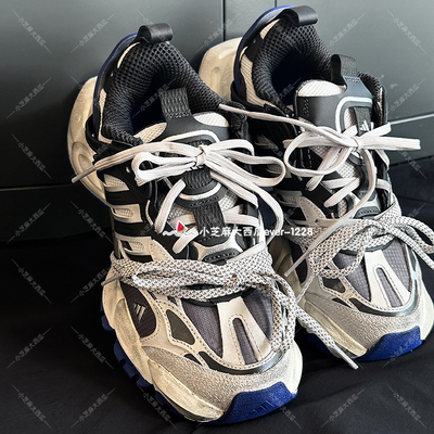 adidas三叶草厚底运动鞋轻机甲鞋