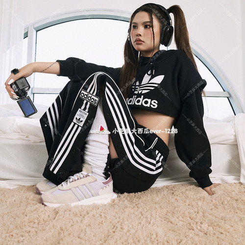 adidas三叶草女子排扣运动长裤