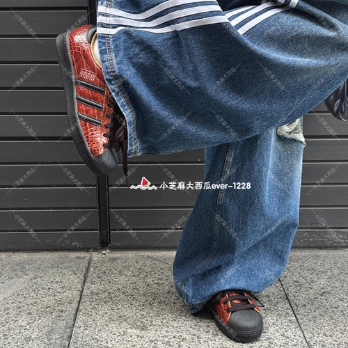 adidas三叶草贝壳头板鞋运动鞋