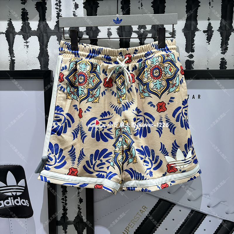 adidas三叶草印花运动休闲短裤
