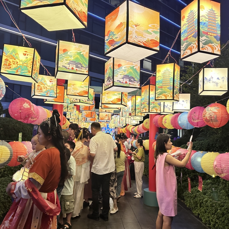 LED布艺方形户外中国风灯笼防水