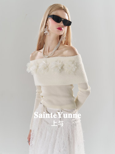 【限时破价】SainteYunne春季温柔一字肩手工花朵毛织上衣SY187