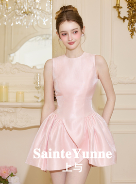 SainteYunne上与【郁金香花朵】不规则无袖花苞显瘦短连衣裙LQ939