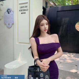 约会小心机网纱一字肩收腰褶皱包臀洋装女紧身纯欲显瘦气质裙子
