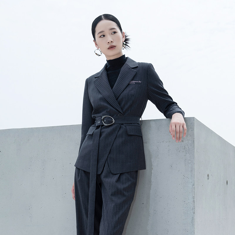 SHIMENG诗梦女装灰色条纹西装外套中长款腰带收腰翻领气质显瘦