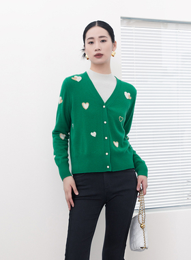 诗梦女装秋季新款绿色爱心V领羊毛针织开衫显瘦舒适百搭单排扣