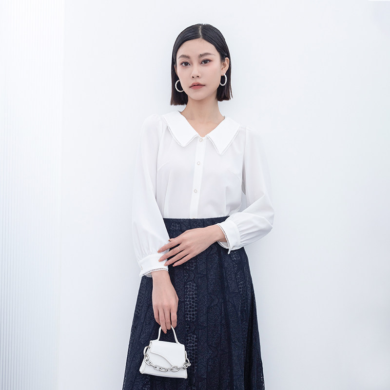 诗梦女装白色长袖雪纺衬衫甜美娃娃领单排扣减龄百搭通勤直身上衣