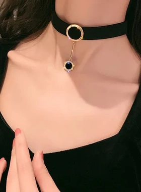 女颈链短款锁骨链项链韩国chocker性感宽边黑色遮脖子饰品颈带