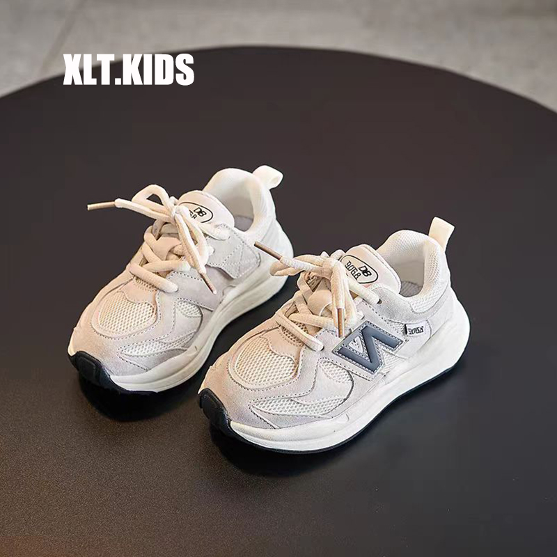 女童运动鞋2025春秋新款真皮儿童阿甘鞋软底透气男童老爹鞋nb童鞋