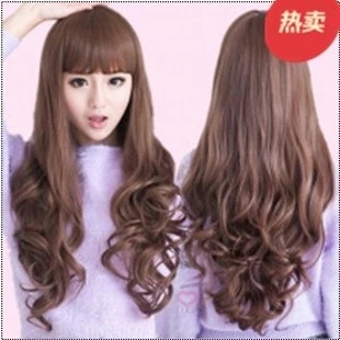 伪娘风齐刘海长卷发