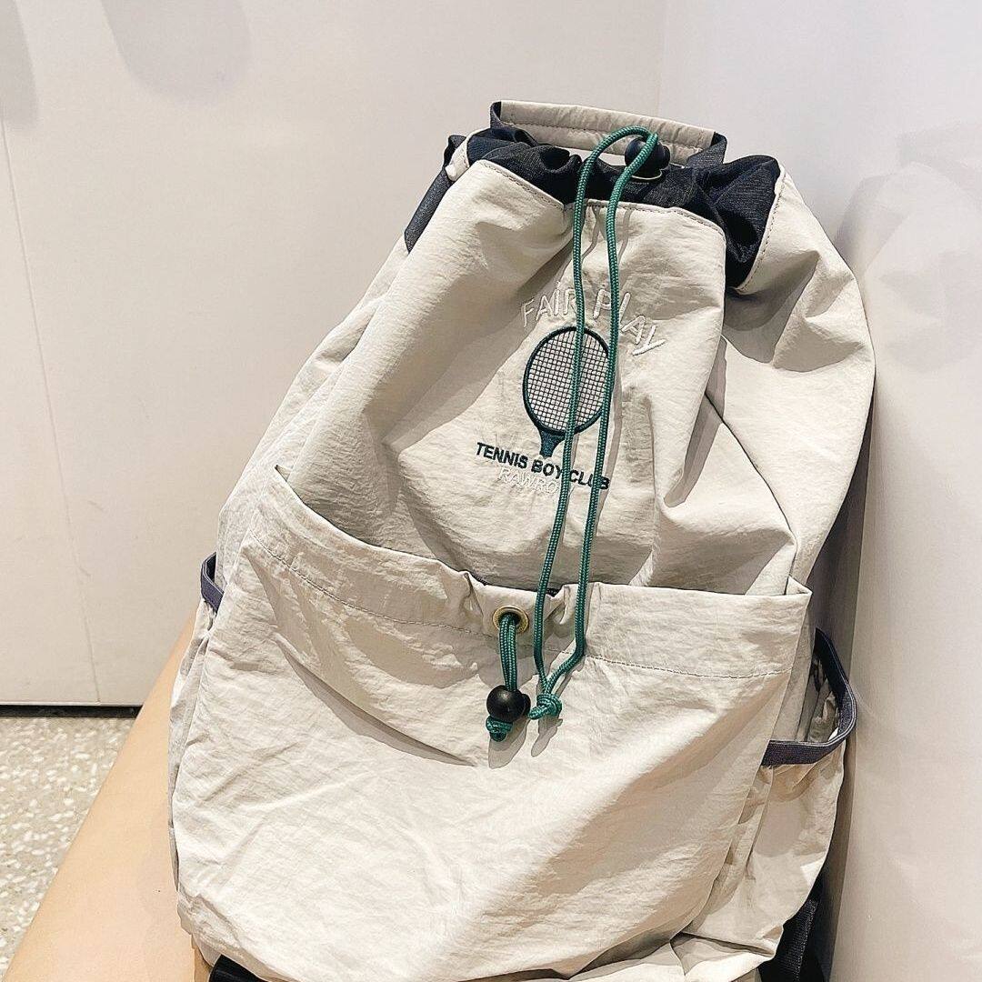2023新款韩版耐用双肩旅行爬山骑行背包羽毛球男女网球外出慵懒风