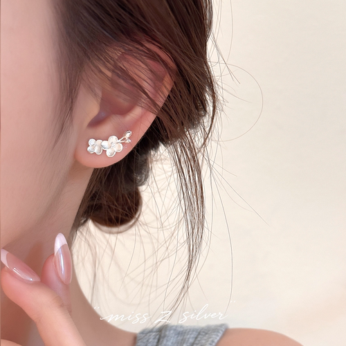 999纯银针梅花螺丝耳钉女