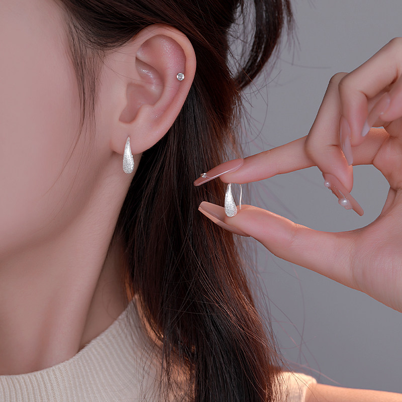 初影细闪水滴耳环百搭高级
