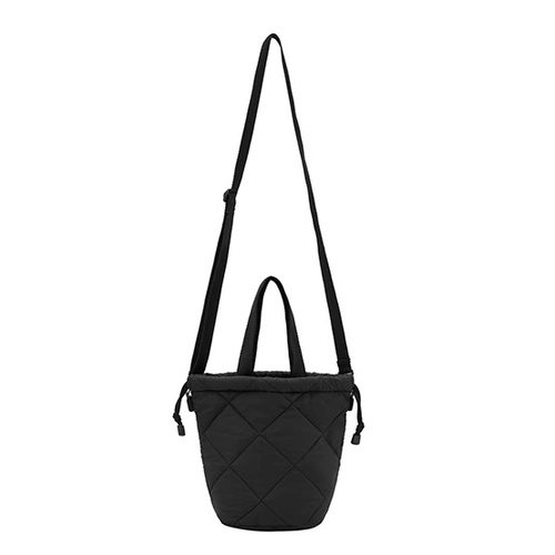 韩系简约纯色小众菱格再生绗缝棉服水桶型休闲手提单肩斜挎包女包