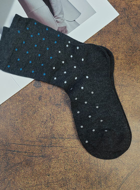 日系波点中筒袜女羊绒透气无骨缝合灰色学院风袜秋冬女袜好穿