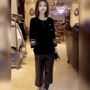 高级感亮片打底衫民族风黑色金丝绒上衣国潮风复古丝绒T恤衬衫女