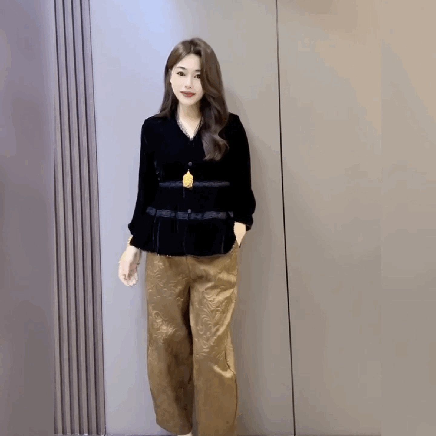 法式高级感金丝绒V领轻奢衬衫女图片