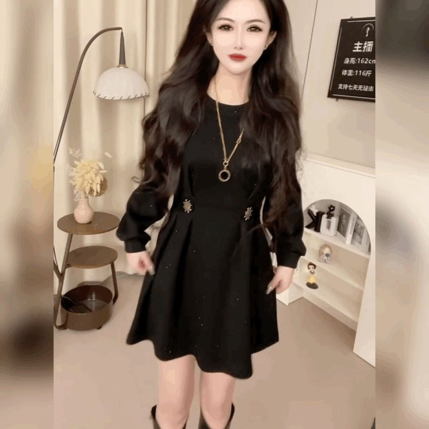 A字打底裙女法式赫本风小黑裙