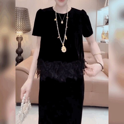 设计感黑色丝绒短袖圆领T恤衫女