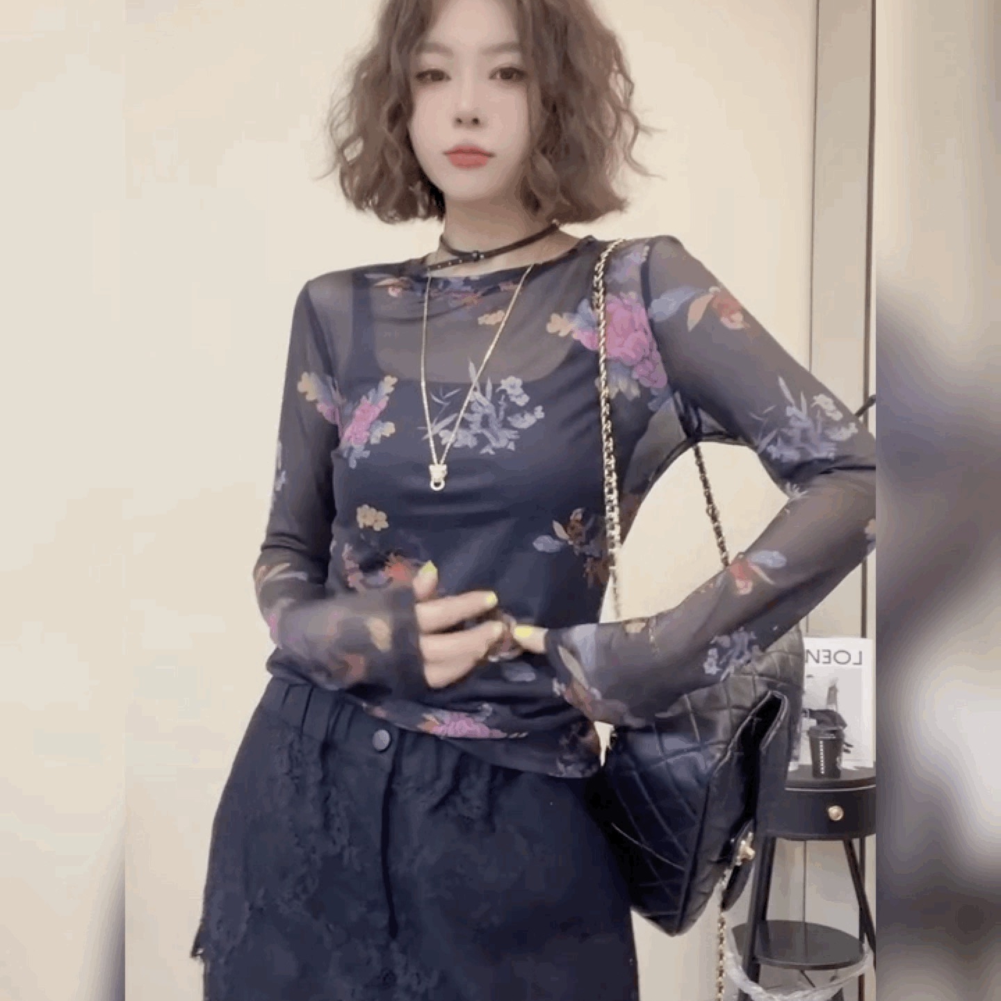 网纱微透时尚小衫黑色法式复古上衣圆领蕾丝碎花长袖T恤打底衫女