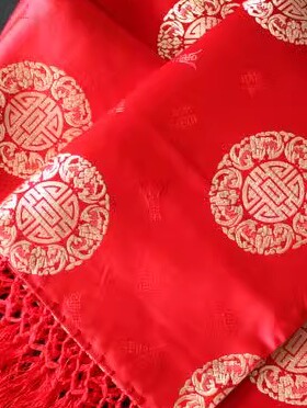 礼品黄色披肩两用双面围巾现货
