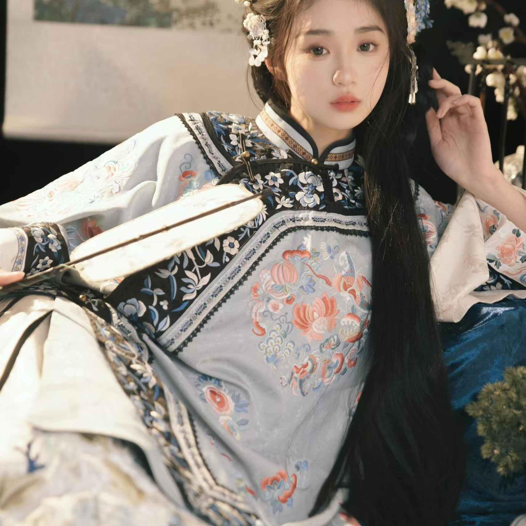 氛围感的神满绣巨显白