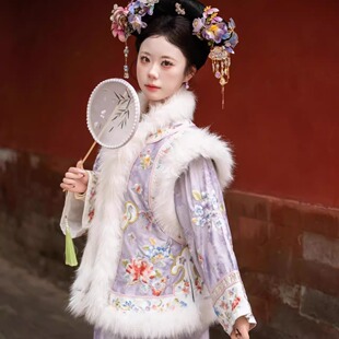 格格服满族清代紫色马甲旗袍冬季加绒故宫皇后旅拍2026年拜年服