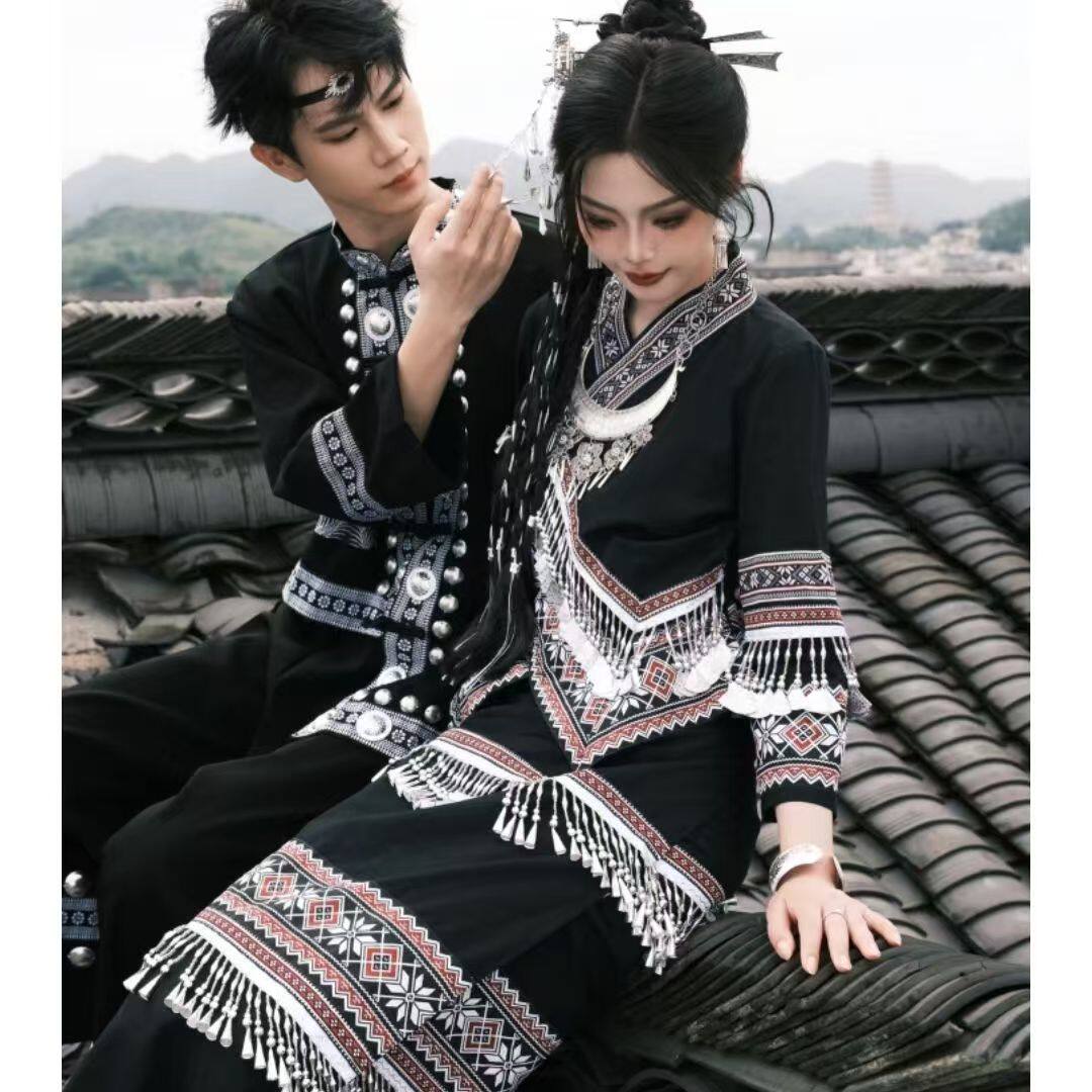 苗疆男女款服装情侣少数民族风写真苗族传统服饰傣族云南大理旅拍