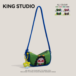 个性搞怪插画帆布包女2026新款小众涂鸦手机包可爱卡通单肩斜挎包