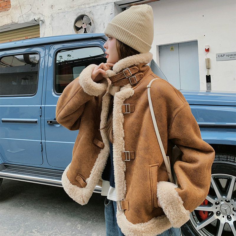 冬季皮毛一体外套加厚2024冬季新款时尚洋气仿羊羔毛绒机车服上衣