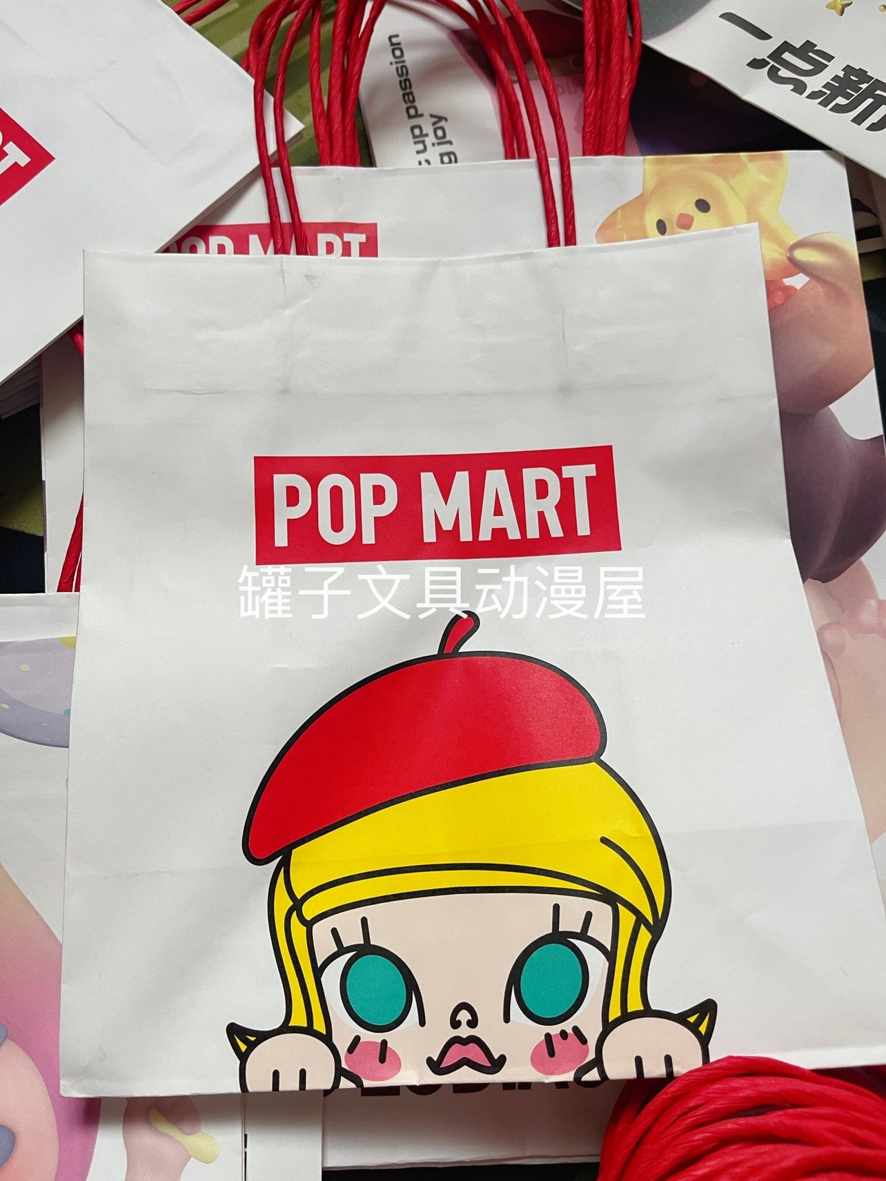새로운 재고 팝마트 디무 몰리 퍼키 버니 라부부 종이 가방