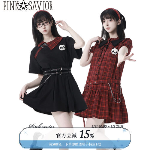 pinksavior【恋爱漫画】红黑格夏休闲减龄俏皮设计套装立体玩偶