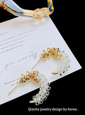 2025新款设计感缠绕C圈白色水晶耳钉女 s925银针小众时尚气质耳环