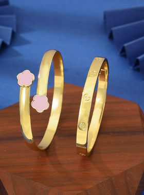 新款开口五瓣花十字印花手镯两件套欧美热卖气质手环套装