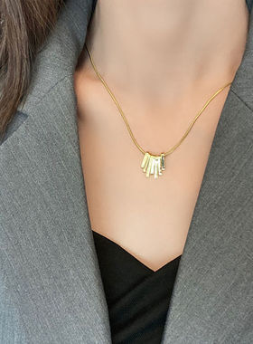 钛钢项链女ins小众设计感网红轻奢小饰品锁骨链2023新款潮颈链女