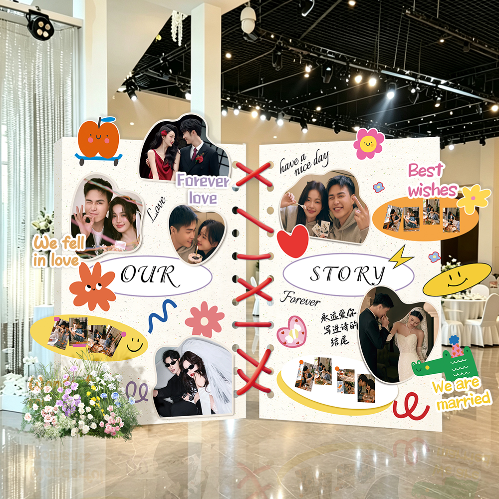婚礼迎宾区书本照片墙布置