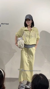 欧洲站3月19日实体店㊣2026春字母拉链卫衣松紧腰半裙时尚 女 套装