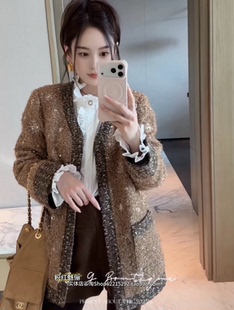 欧洲站12月10日实体店㊣2025冬重工订珠羊毛撞色小香风夹鹅绒外套