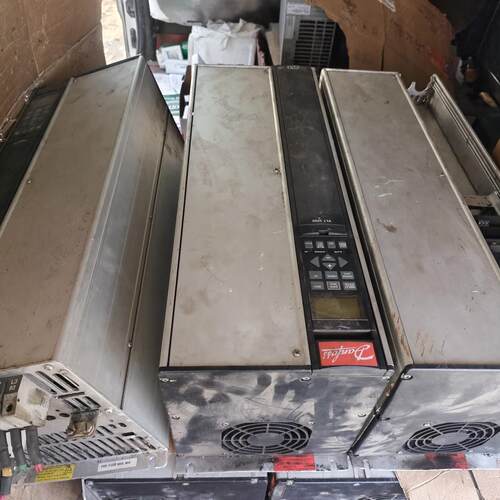 议价VLT5032PT5C20STR00LF00A0 丹佛斯变频器 工业调速装置维修